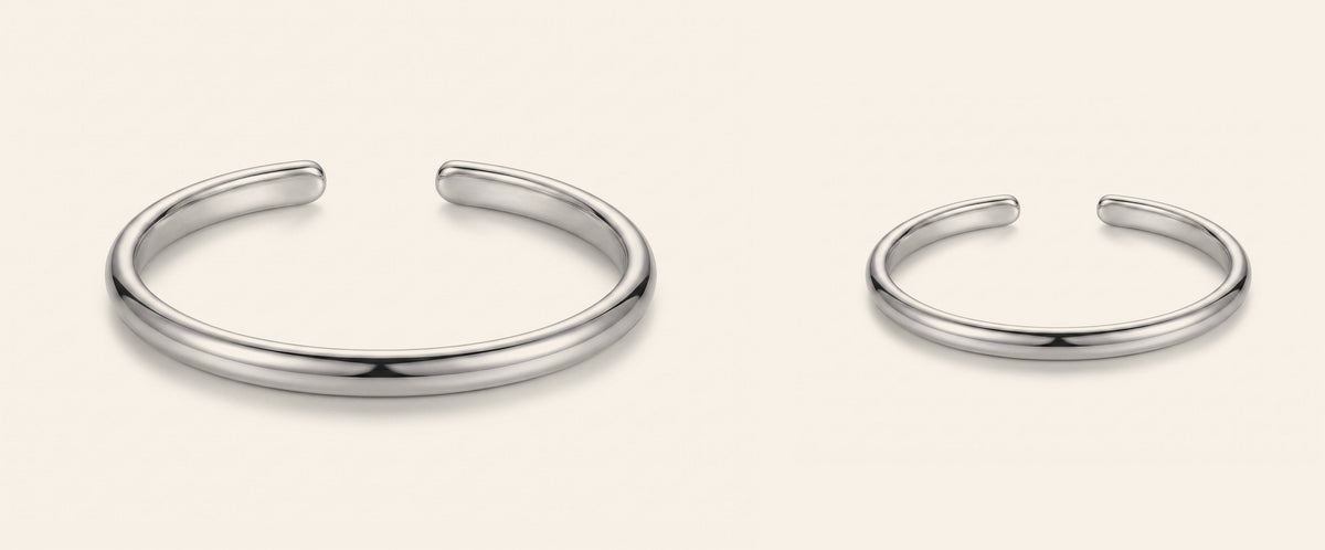 Rose Bangle Mother and Mini sizes shown to scale